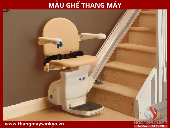 Refer to the elevator chair model for the elderly