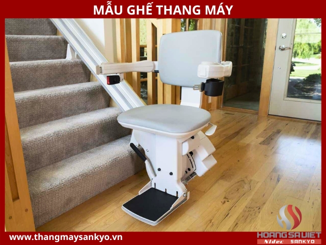 Refer to the elevator chair model for the elderly