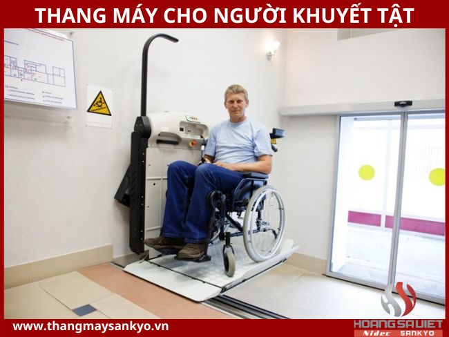 Thang máy cho người khuyết tật