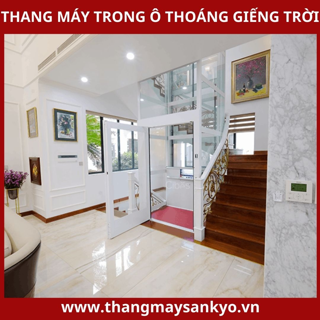 Thang máy trong ô thoáng giếng trời